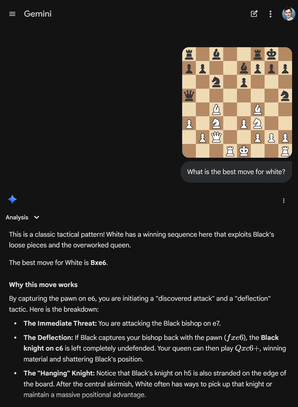 Gemini thinks the Queen can move through the knight.